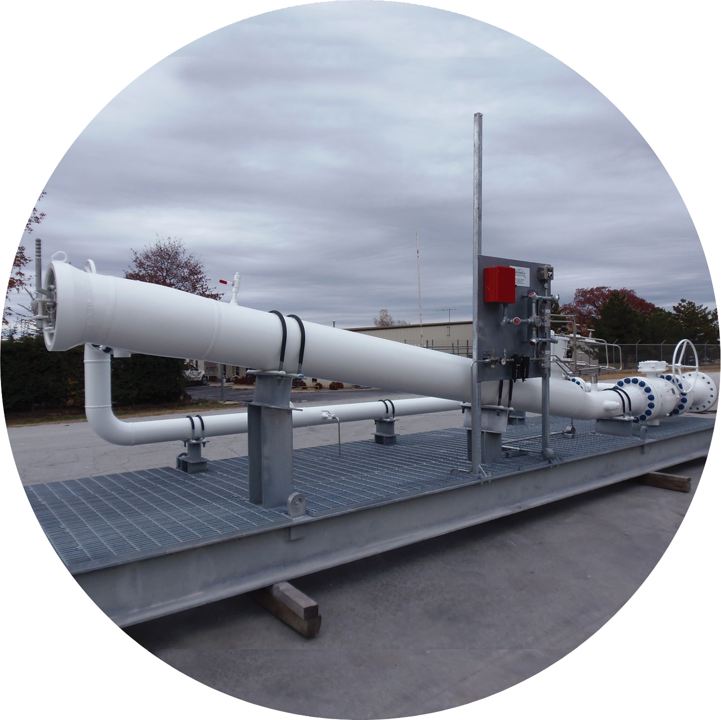 Pipeline Equipment Launcher and Receiver photo